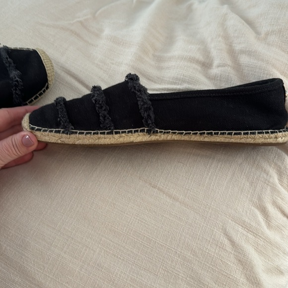 Michael Kors black espadrille flats. Black canvas with frayed fabric detail. - Picture 9 of 9